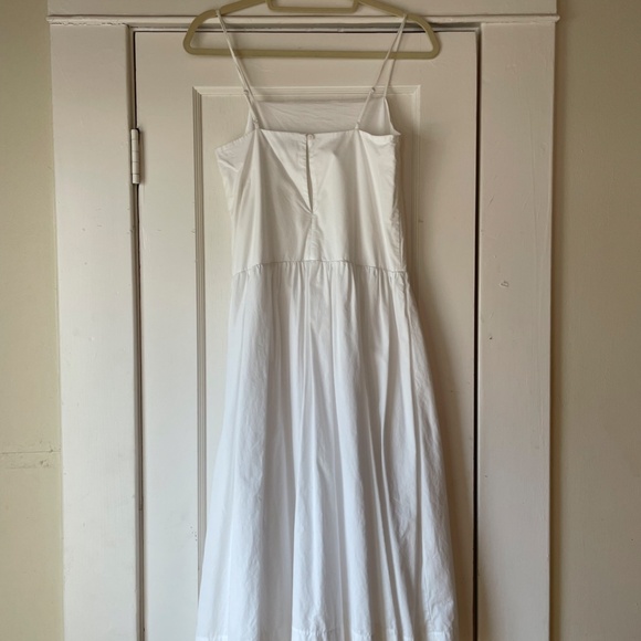 White XS Aritzia Babaton Poplin Midi Dress - Picture 6 of 9